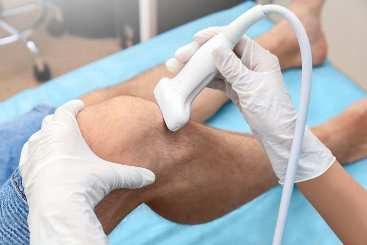 Ultrasound scan on knee at London Lower Limb Clinic